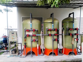 Well water filter system